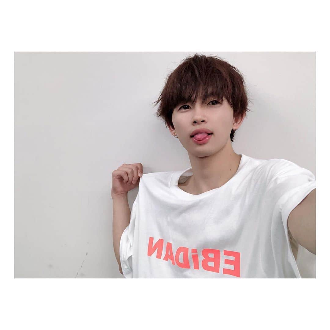 草川直弥さんのインスタグラム写真 - (草川直弥Instagram)「・ EBiDAN THE LIVE 2019 2日目ありがとうございました 最高に楽しかった2日間でした 写真はこの男と#板垣瑞生  #onenonly  #エビライ」8月30日 0時03分 - 0406_k.naofficial