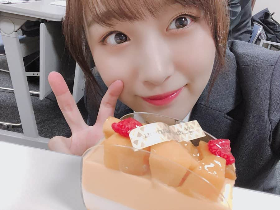 鎌田菜月さんのインスタグラム写真 - (鎌田菜月Instagram)「幸せな1日でした·˖✶ 誕生日が年々特別な日になります そう思わせてくれる周りの人達に感謝感謝です💓  生誕祭に備えて髪色落ち着かせてきました💇‍♀️💜 祝われる準備は万端です笑 #thanks #birthday #newhair #happy #cake #sweets #ootd」8月30日 0時06分 - nacky_k829