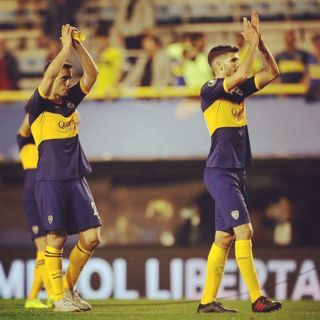 リサンドロ・ロペスさんのインスタグラム写真 - (リサンドロ・ロペスInstagram)「Estamos en Semifinales de la @libertadores. Muchas gracias por el apoyo!!! #VamosPorMas #VamosBoca #CopaLibertadores 📷 @javierphotogamma」8月30日 0時37分 - lichalopez2