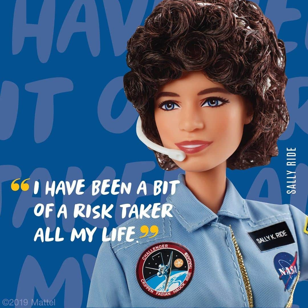 バービーさんのインスタグラム写真 - (バービーInstagram)「Sally Ride’s adventurous nature, quest for discovery, and pioneering accomplishments inspire girls everywhere to boldly reach for the stars. We are delighted to honor her in our #Barbie Inspiring Women series. 💫 #MoreRoleModels」8月30日 1時04分 - barbie