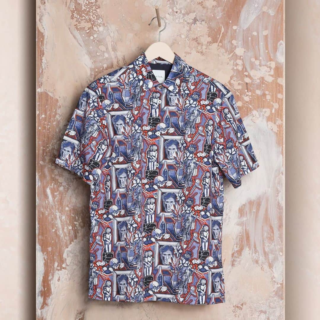 ポールスミスさんのインスタグラム写真 - (ポールスミスInstagram)「Shop bold new season shirts online including the expressive ‘Artist Studio prints series.  #PaulSmith #prints #colour #statement」8月30日 1時48分 - paulsmithdesign