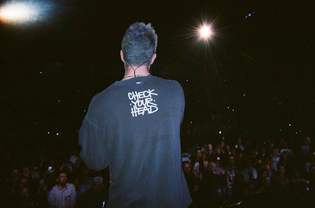 Maroon 5さんのインスタグラム写真 - (Maroon 5Instagram)「Pass The Mic 🔊」8月30日 2時07分 - maroon5