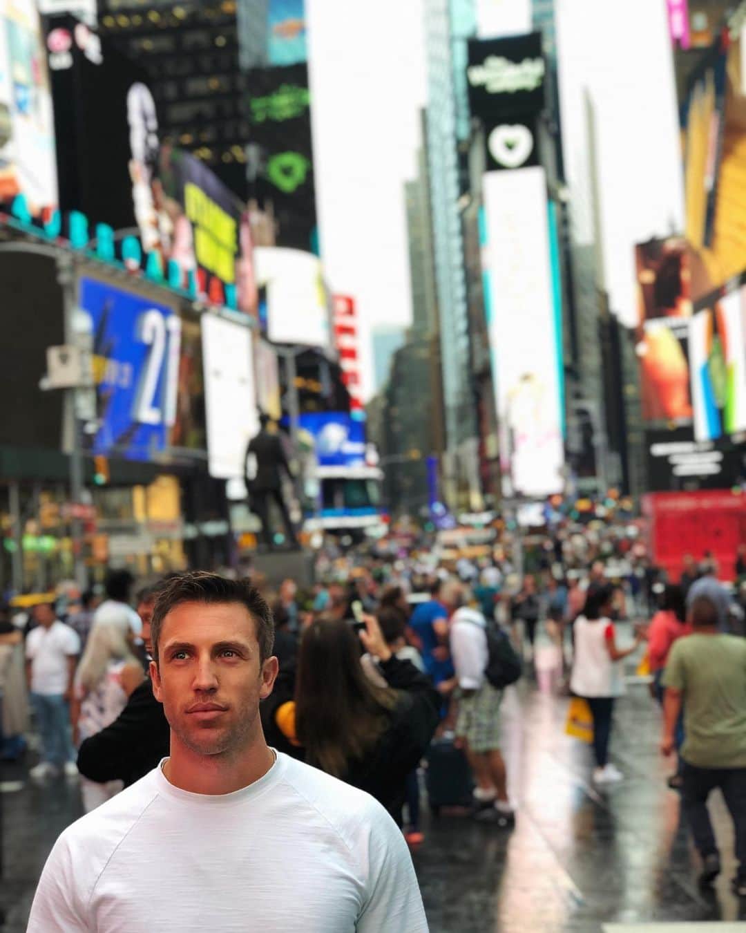 ディラン・モスコビッチさんのインスタグラム写真 - (ディラン・モスコビッチInstagram)「🗽 . . #newyork #timessquare ⏰🔲」8月30日 2時29分 - dylan.moscovitch