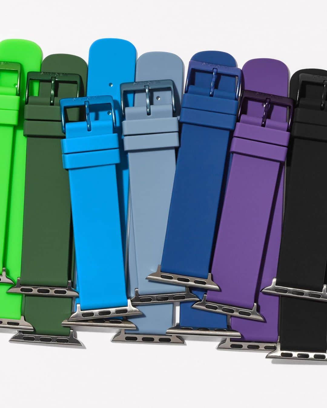 スカーゲンさんのインスタグラム写真 - (スカーゲンInstagram)「#SKAGENincolor is extending to new straps compatible with Apple Watches. Each easily fits 38mm Apple  Watches® as well as any of our 20mm styles. . . . . . #colorfulstraps #iwatch #applewatchbands #instawatch #watchbands #iwatchband」8月30日 2時49分 - skagendenmark