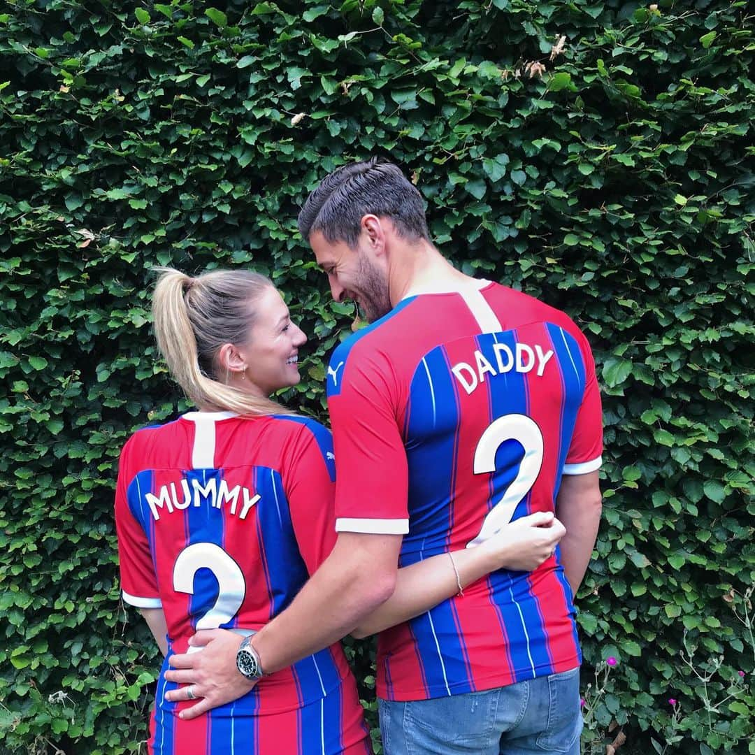 ジョエル・ワードさんのインスタグラム写真 - (ジョエル・ワードInstagram)「Introducing a new addition to the cpfc family.  Baby Ward Due March 2020  We thank God for this amazing blessing and can’t wait for this new adventure.  #cpfcfamily #cpfc」8月30日 3時01分 - joelward2