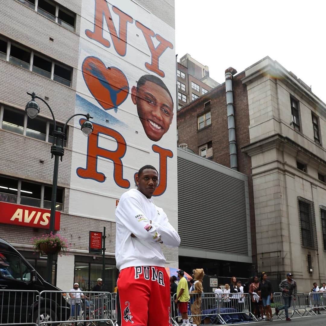 Freshnessさんのインスタグラム写真 - (FreshnessInstagram)「@pumahoops signs Knicks rookie R.J. Barret 🙌 #freshnessmag」8月30日 4時44分 - freshnessmag