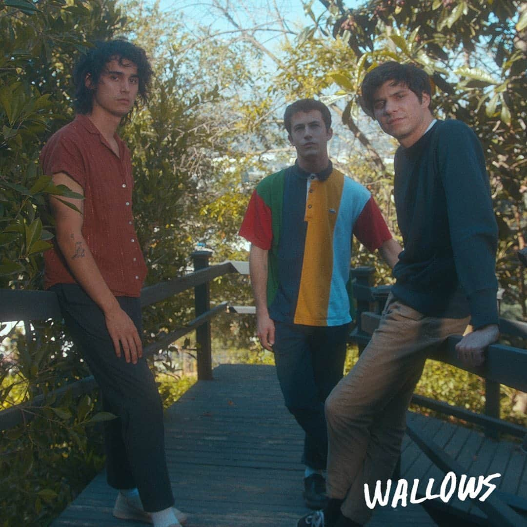 Fender Guitarさんのインスタグラム写真 - (Fender GuitarInstagram)「Fender Sessions Featuring Wallows: Coming Soon - @wallowsmusic」8月30日 5時38分 - fender