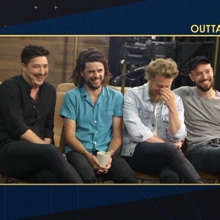 デヴィッド・スペードのインスタグラム：「An outtake from the @mumfordandsons bit from when I auditioned them to be my house band @lightsout」