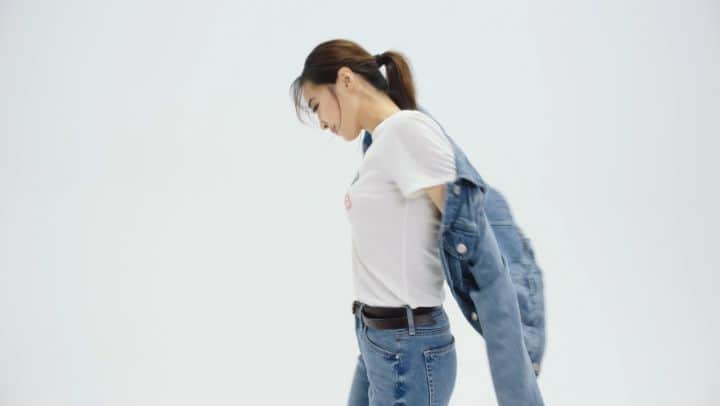ジョリン・ツァイのインスタグラム：「#Gap50週年 #dancewear #jeansmania #Gap」