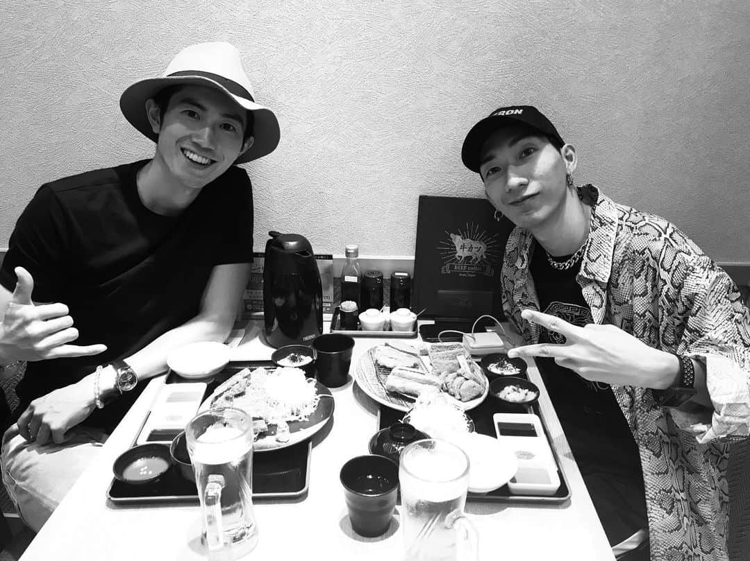 渡部純平さんのインスタグラム写真 - (渡部純平Instagram)「Nice to see you again in Japan!!🇯🇵 We worked together also 1 years ago in Hongkong🇭🇰 . . 去年香港で出会った @gumbisiu が日本に出張で来てるとのことで約1年ぶりに日本で再会！ 香港で出会ってまた日本で再会とはこれまた素敵な縁。 世界は広くて狭い！ . . #japan #tokyo #hongkong #再会 #modellife #memory #香港ラウンド #ハット #スナフキン #一期一会」8月30日 15時45分 - junpei_wt7b