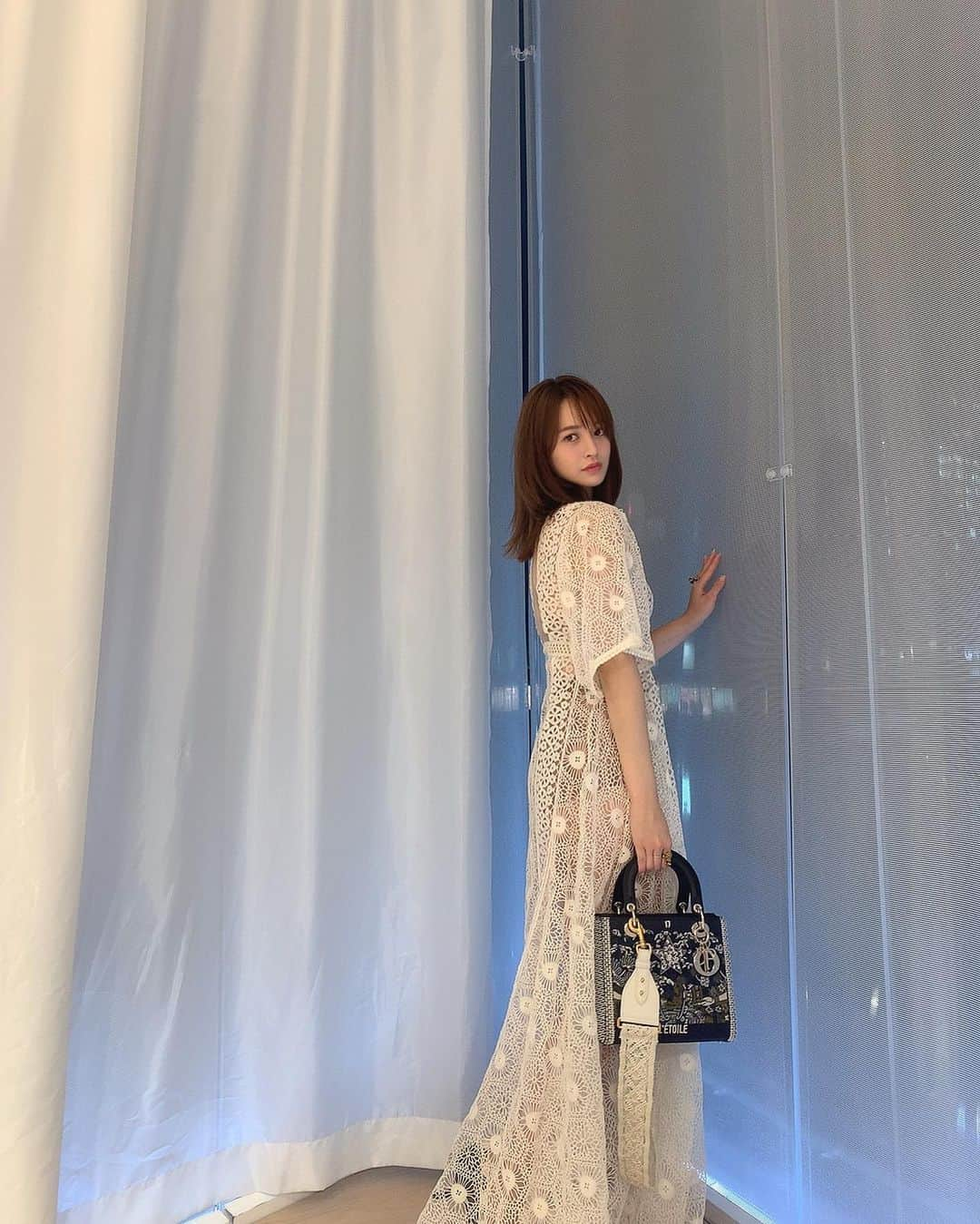 野崎萌香さんのインスタグラム写真 - (野崎萌香Instagram)「Dior Cruise 2020  Press Presentation🐫🐪🐫 . . .  モロッコのマラケシュで発表した コレクション🇲🇦 . . .  Diorメゾンの記憶を辿る旅がテーマとなる 華やかなコレクションでした。  @Dior #Dior #diorCruise #MariaGraziaChiuri  #もえ服」8月30日 16時31分 - moeka_nozaki