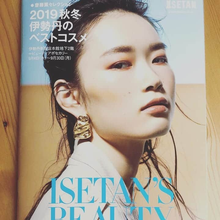 瞳ゆゆさんのインスタグラム写真 - (瞳ゆゆInstagram)「イセタンズ📖にも載せていただいています。 9/7の新宿伊勢丹でのイベント、予約が始まりました😊  打ち合わせでの写真を📷 淳子さんのお話はいつも面白い😂大爆笑後の写真です。笑  トレスマリアからは、女性として大事なお話を。私もお聞きするの楽しみです！ 私からは｢第一印象アップ｣のお話？ほぼ実践です😂  簡単に｢できる！｣ものから、｢まって、どうやるの？できない！😂｣というものまで。  写真写りも良くなりますので、楽しくわいわいお話ししましょう🎵 事前予約制で人数も決まっているので、お早めにご予約お願いします✨  https://isetan.mistore.jp/onlinestore/product/0110900000000000000001148060.html?fbclid=IwAR1kVzFizP-TTU358rUHSuMt7T1kaoLR4sOYHQfo8sfuHQLp-N6hapMm2wc  #トレスマリア #グラントジェンヌ #イセタンズ #新宿伊勢丹 #isetan #イベント #第一印象アップ #宝塚og #アナウンサー #瞳ゆゆ」8月30日 8時41分 - yuyu_hitomi