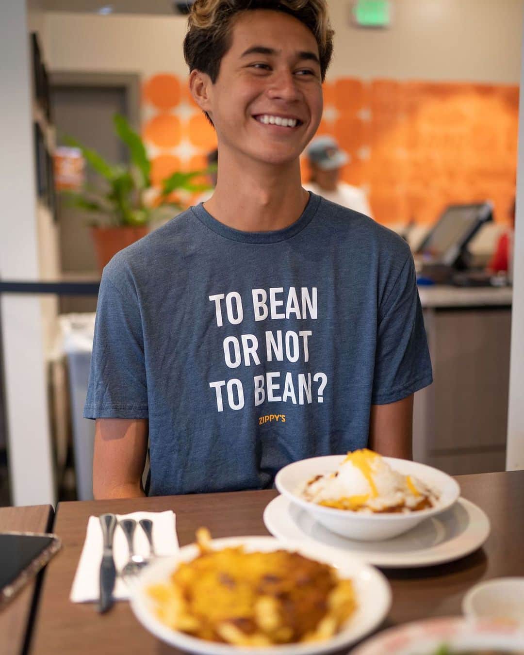Zippy's Restaurantsさんのインスタグラム写真 - (Zippy's RestaurantsInstagram)「That is the question...when it comes to our Famous Original Recipe Chili. Ask the important question by purchasing this t-shirt from the link in our bio.」8月30日 8時50分 - zippys