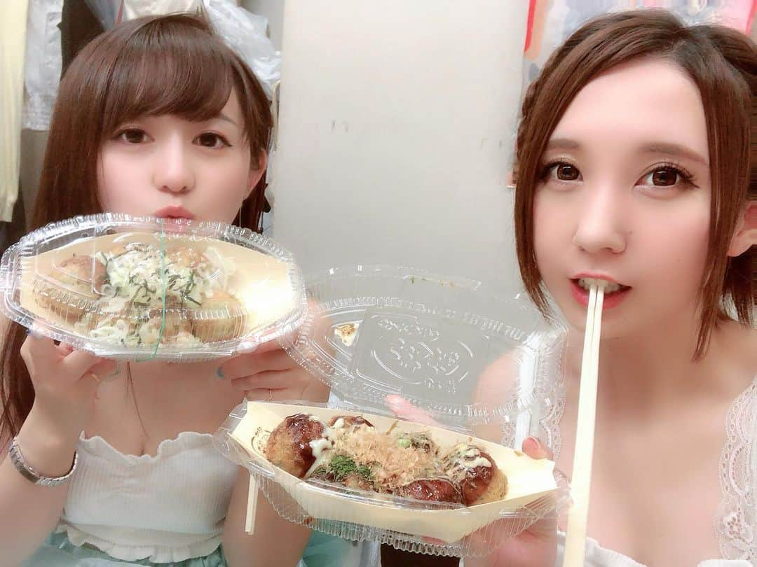 愛原れのさんのインスタグラム写真 - (愛原れのInstagram)「楽演祭〜夏休み最後のバカ騒ぎSP〜来てくれた皆さんありがとうございました🐰💓 初のれのもあコンビでのステージだったよ👯‍♀️💛💚 31日のアイプラではラブポちゃん全員そろうから上野音横町に遊び来てね💋 ＊ ＊ ＊ #池袋 #ロサ会館 #liveinnrosa  #LIVE #楽演祭 #アイドル #アイドルユニット #ラブリーポップス #ラブポ #愛原れの #星空もあ #僕らは嘘つき #富田優衣 #七海なな」8月30日 8時58分 - reno_aihara