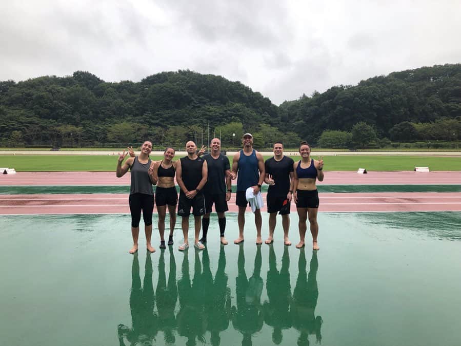 サラ・ゴスのグルメインスタ