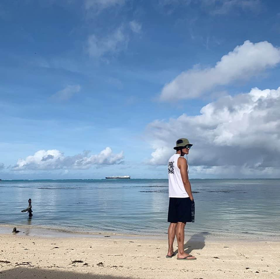 チョ・ドンヒョクのインスタグラム：「☀️☀️ . . 🏖🏖 #스쿠버다이빙 #saipan #휴식」