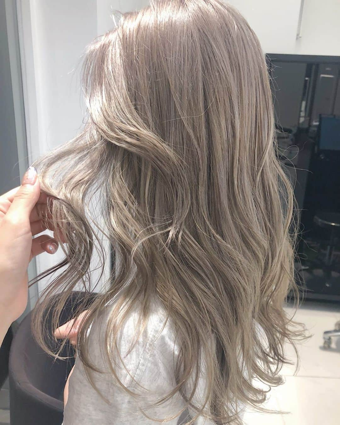 NASUさんのインスタグラム写真 - (NASUInstagram)「platina blond🌟 #nasupcolor」8月30日 11時13分 - nasup