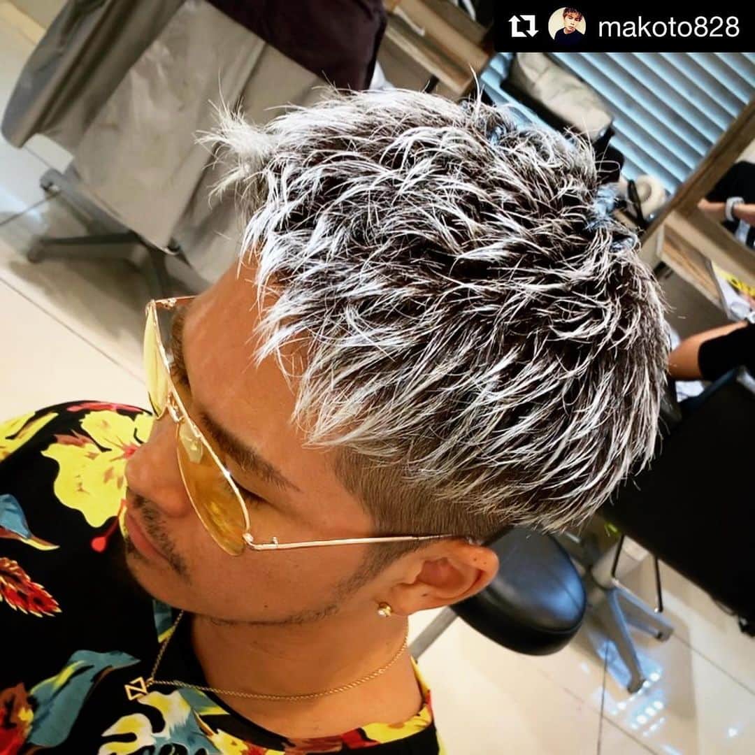 のインスタグラム：「✂︎﻿ @makoto828 ﻿ @makoto828 ﻿ @makoto828 ﻿ ﻿ #tiabyRisel﻿ #気づいたら俺の周りもみんなここ笑﻿ #ThankYou」