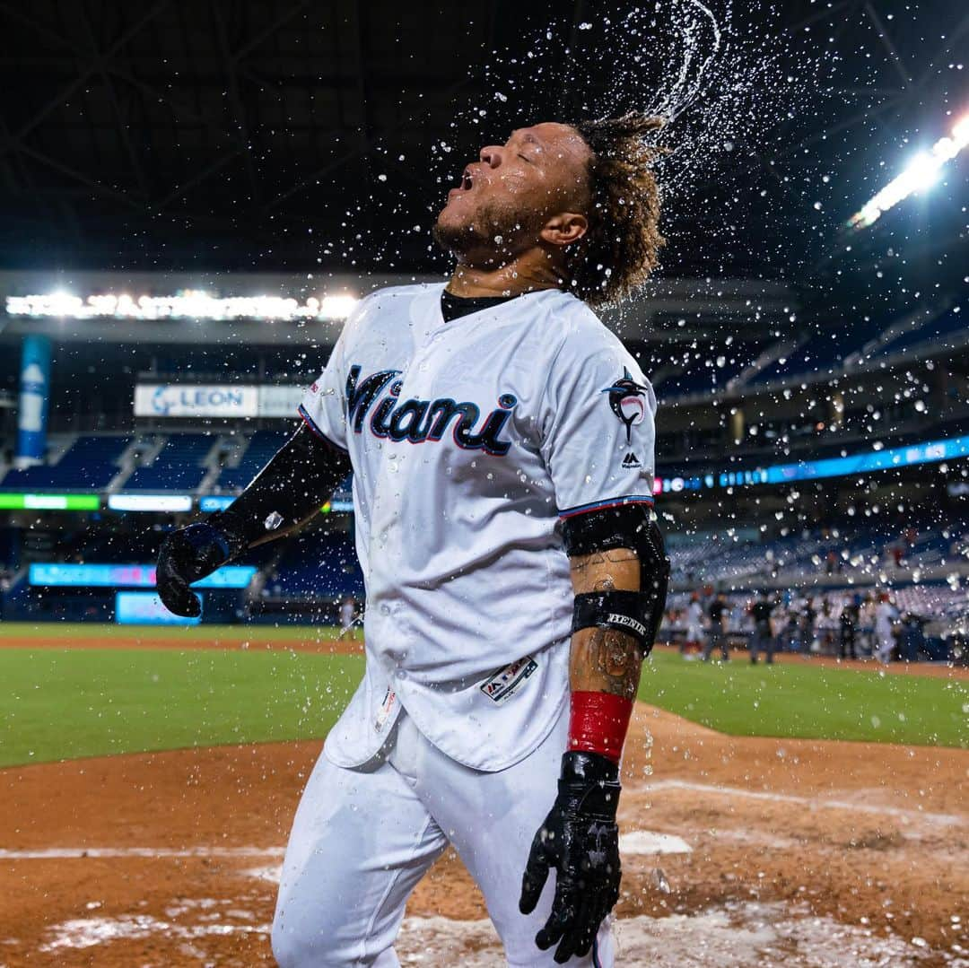 マイアミ・マーリンズさんのインスタグラム写真 - (マイアミ・マーリンズInstagram)「MR. WALK-OFF #JuntosMiami」8月30日 12時16分 - marlins