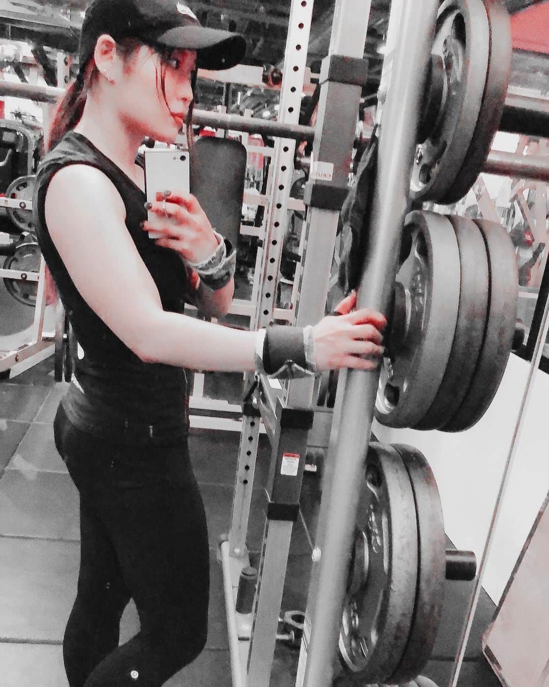 のインスタグラム：「GYM。」