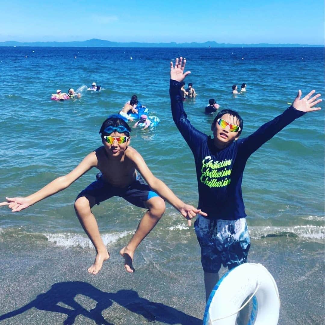 【公式】オーシャンリゾートホテル マホロバ・マインズ三浦さんのインスタグラム写真 - (【公式】オーシャンリゾートホテル マホロバ・マインズ三浦Instagram)「@hachibanyukiko さんの投稿です。 青い海と空、思わずテンションあがりますよねっ！ 花火大会の日にお越しいただきました。 ありがとうございました😊  #海 #海水浴 #砂浜 #ビーチ #海岸 #夏空 #夏休み #キッズ #子供とお出かけ部 #プール #ママリ #キャンプ #コドモノ #小学生 #igで繋がる海 #海好きな人と繋がりたい #三浦半島いいところ🙌 #海水浴場 #夏の海 #三浦海岸 #summer #三浦 #三浦市 #マホロバマインズ #maholovaminds #マホロバケーション #神奈川観光 #三浦半島 #マホロバ #マホロバマインズ三浦」8月30日 13時32分 - maholova_minds_miura
