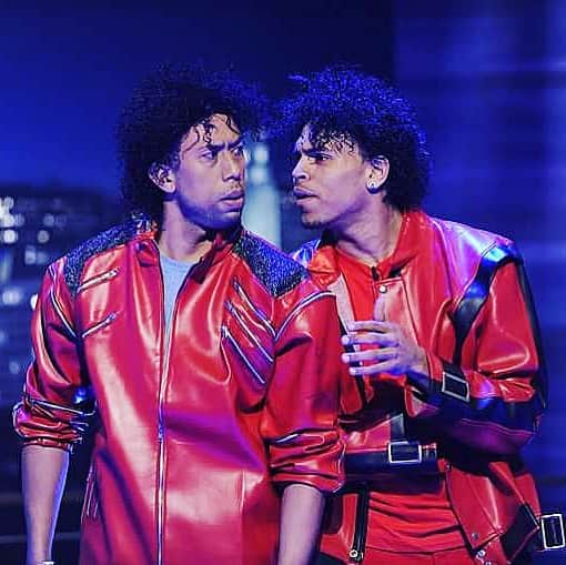 アフィオン・クロケットさんのインスタグラム写真 - (アフィオン・クロケットInstagram)「Happy Bornday, MJ 👑🎤🔥 . . #affioncrockett #chrisbrown #michaeljackson #birthday #dance #king #music #pop #soul #thriller #beatit」8月30日 13時55分 - affioncrockett