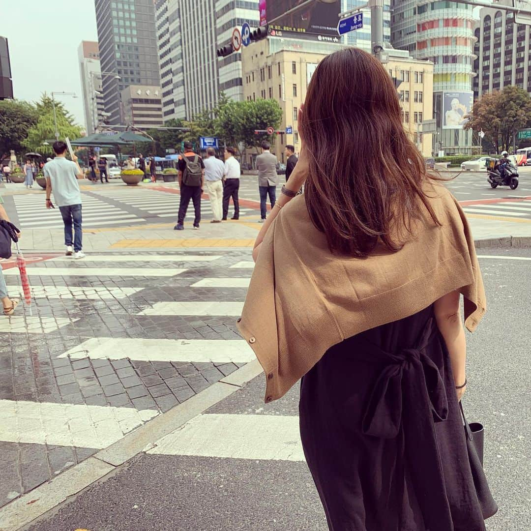 中林美和さんのインスタグラム写真 - (中林美和Instagram)「帰国して間もなく韓国に来てます🇰🇷 こちらは思ってたよりも涼しくて もう秋みたいなお天気！🍂 . #韓国#パームツリーがもう恋しい#korea ✈️」8月30日 14時43分 - miwanakabayashi