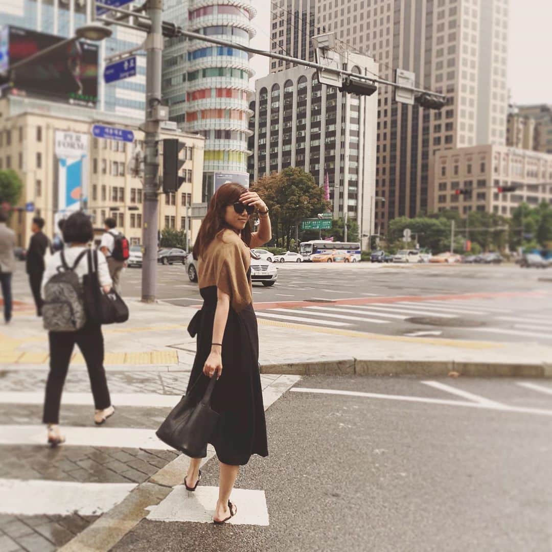 中林美和さんのインスタグラム写真 - (中林美和Instagram)「帰国して間もなく韓国に来てます🇰🇷 こちらは思ってたよりも涼しくて もう秋みたいなお天気！🍂 . #韓国#パームツリーがもう恋しい#korea ✈️」8月30日 14時43分 - miwanakabayashi