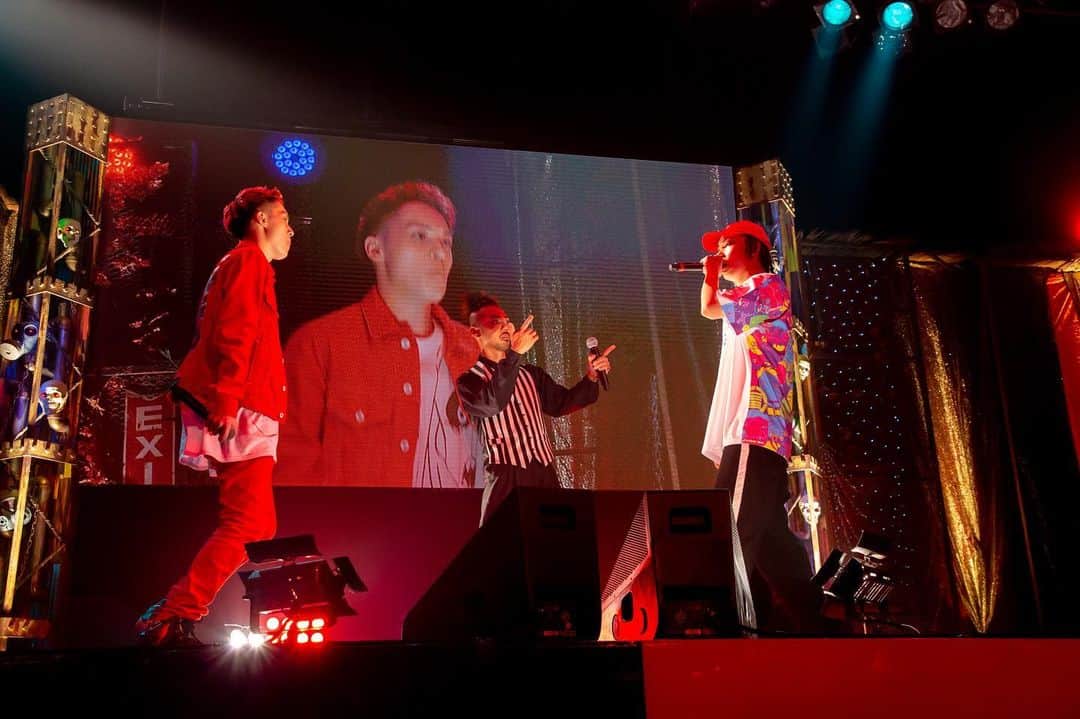 BSスカパー「BAZOOKA!!!」のインスタグラム：「【PHOTO GALLERY】  2019年8月12日放送 BAZOOKA!!!#263 『第16回高校生RAP選手権 令和元年スペシャルトーナメント』 画像：(c)BAZOOKA!!! #BAZOOKA  #スカパー  #BSスカパー」
