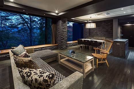 のインスタグラム：「【JAPAN／HOTEL】 KANAYA RESORT HAKONE 〜JOHN KANAYA Suite〜  #kanayaresorthakone  #神奈川 #箱根 #仙石原  #大人旅_厳選の宿 #大人旅jp #そうだ旅に出よう #旅行 #温泉宿 #露天風呂 #温泉 #リゾート #ホテル #大人旅 #女子旅 #親子旅 #国内旅行 #記念旅行 #旅フォト #旅行好きな人と繋がりたい #japan #japantrip #japantravel #trip #travel #onsen #rescort #hotel #instajapan」