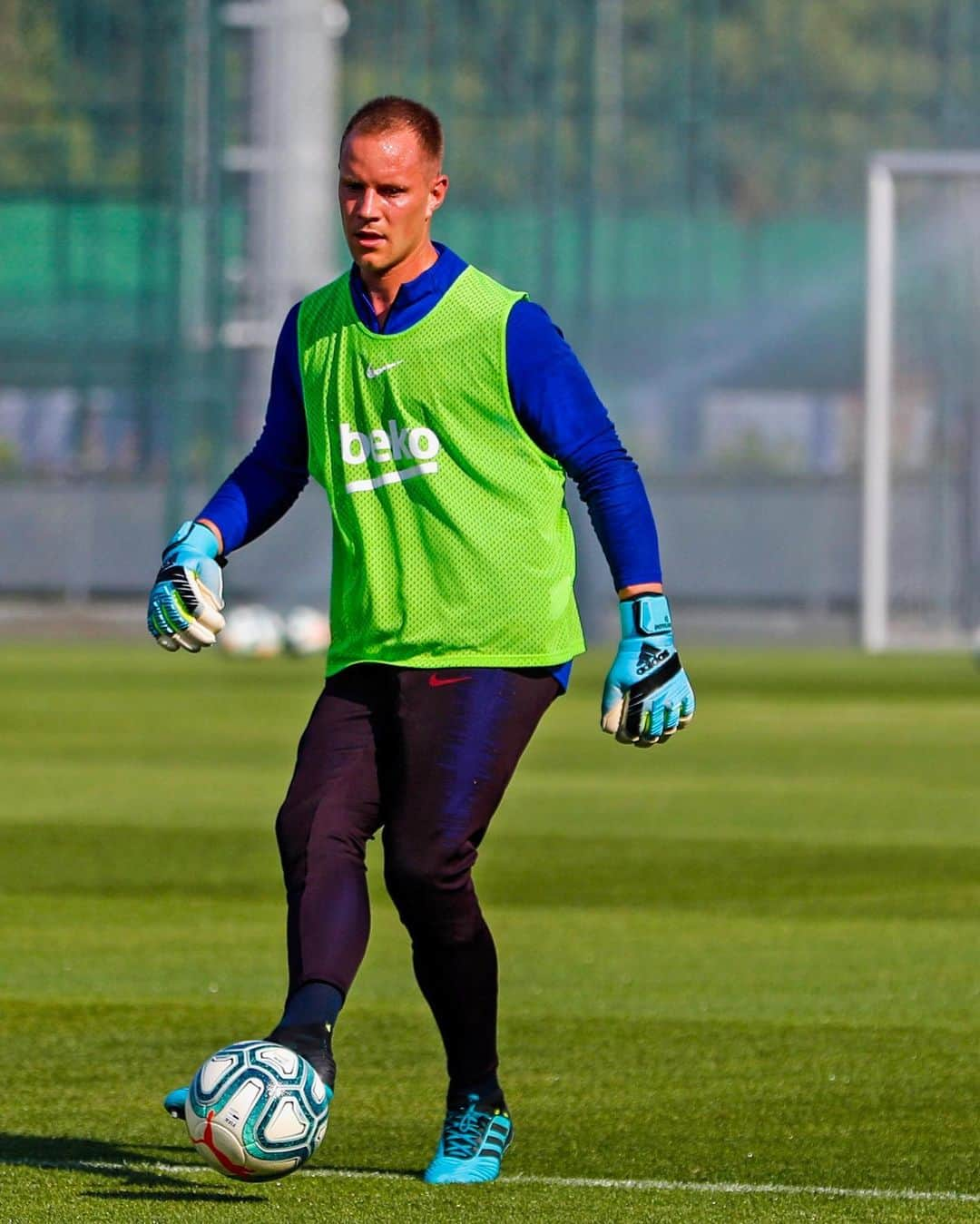 FCバルセロナさんのインスタグラム写真 - (FCバルセロナInstagram)「💪 Last training before Osasuna tomorrow ✅」8月31日 1時45分 - fcbarcelona