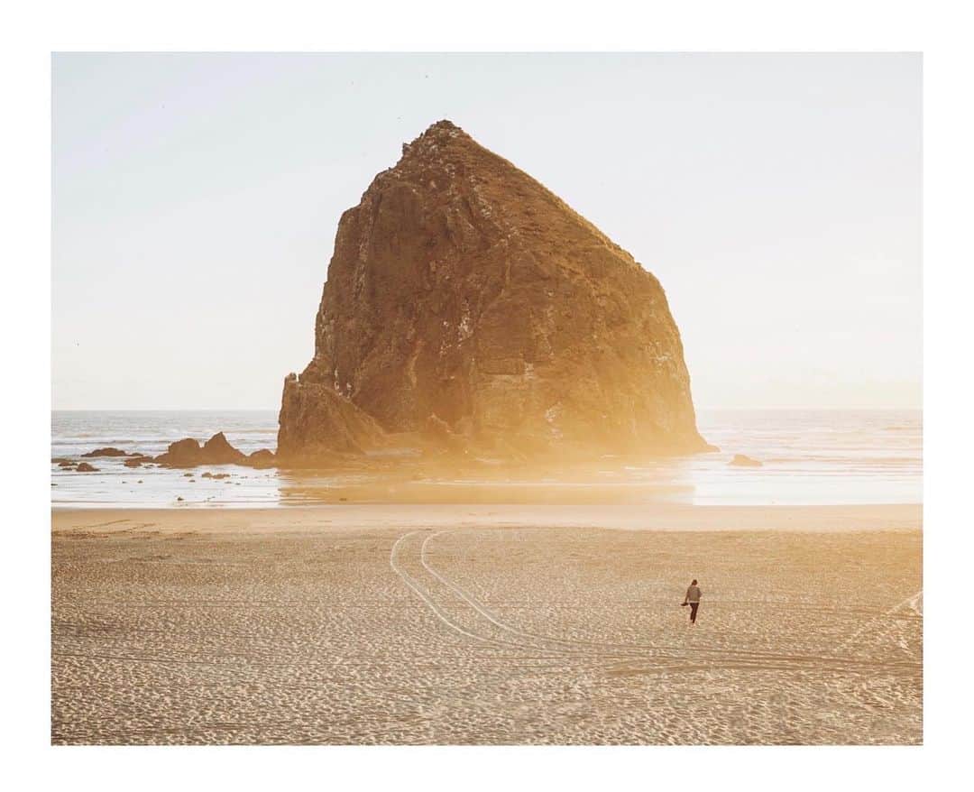 Cory Staudacherのインスタグラム：「Haystack Rock」