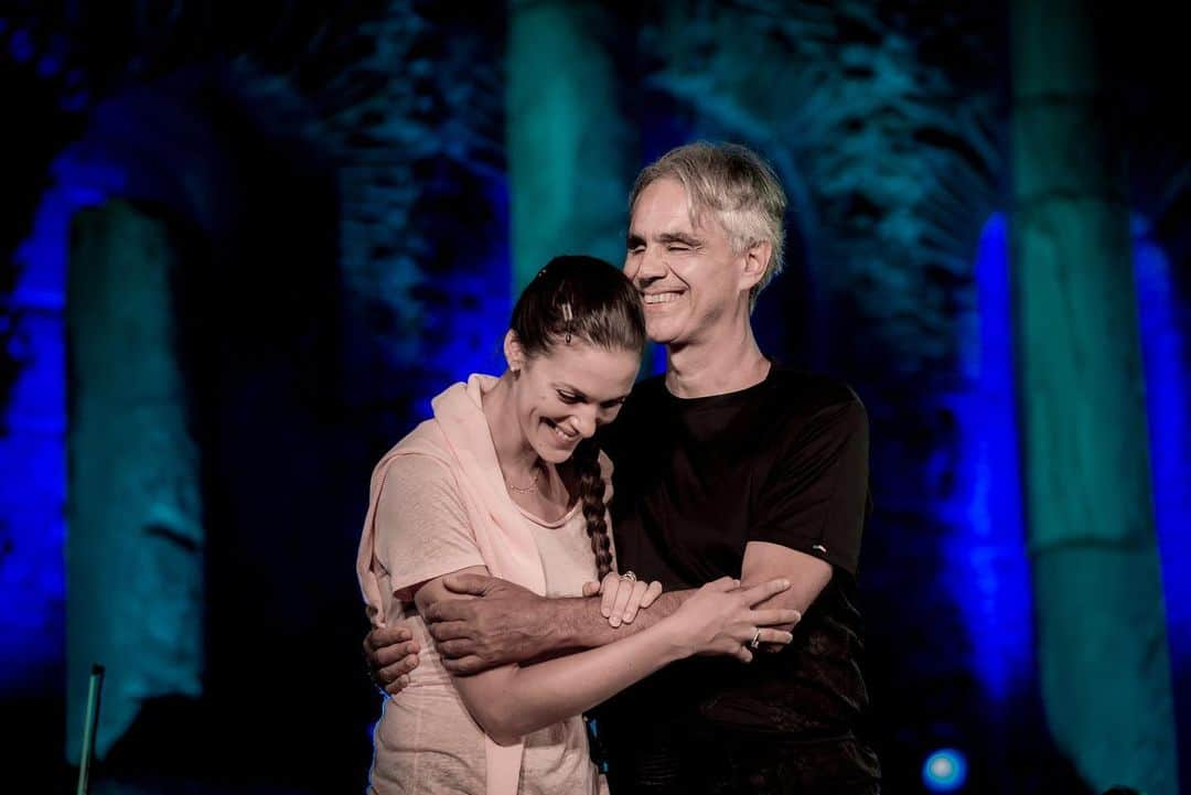 アンドレア・ボチェッリさんのインスタグラム写真 - (アンドレア・ボチェッリInstagram)「. Rehearsal at Teatro Antico in #Taormina, #Sicily . ph: Lorenzo Montanelli」8月31日 1時50分 - andreabocelliofficial