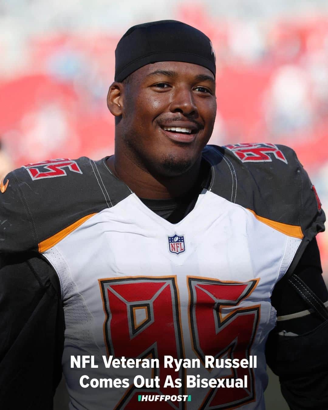 Huffington Postさんのインスタグラム写真 - (Huffington PostInstagram)「NFL free agent Ryan Russell came out as bisexual in a personal essay published by ESPN. Russell was drafted by the Dallas Cowboys in 2015 and last played for the Tampa Bay Buccaneers in 2017. In the essay as told to writer Kevin Arnovitz, he said he wants the next football team to sign him to know who he truly is. “My truth is that I’m a talented football player, a damn good writer, a loving son, an overbearing brother, a caring friend, a loyal lover, and a bisexual man,” Russell said. The lack of even one openly LGBTQ player currently playing in the NFL, NBA, NHL or Major League Baseball gives him pause, Russell said, but he wants to change that. “For me, for other athletes who share these common goals, and for the generations of LGBTQ athletes who will come next,” he said. // 📸: Getty Images」8月31日 2時05分 - huffpost