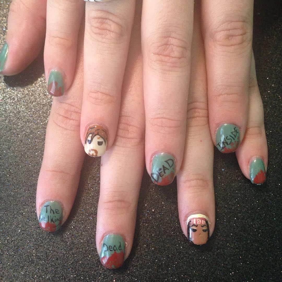 The Walking Deadさんのインスタグラム写真 - (The Walking DeadInstagram)「This #FanArtFriday nail'd it! Shout out to @theliztucker for this incredible manicure. #TWD」8月31日 2時00分 - amcthewalkingdead