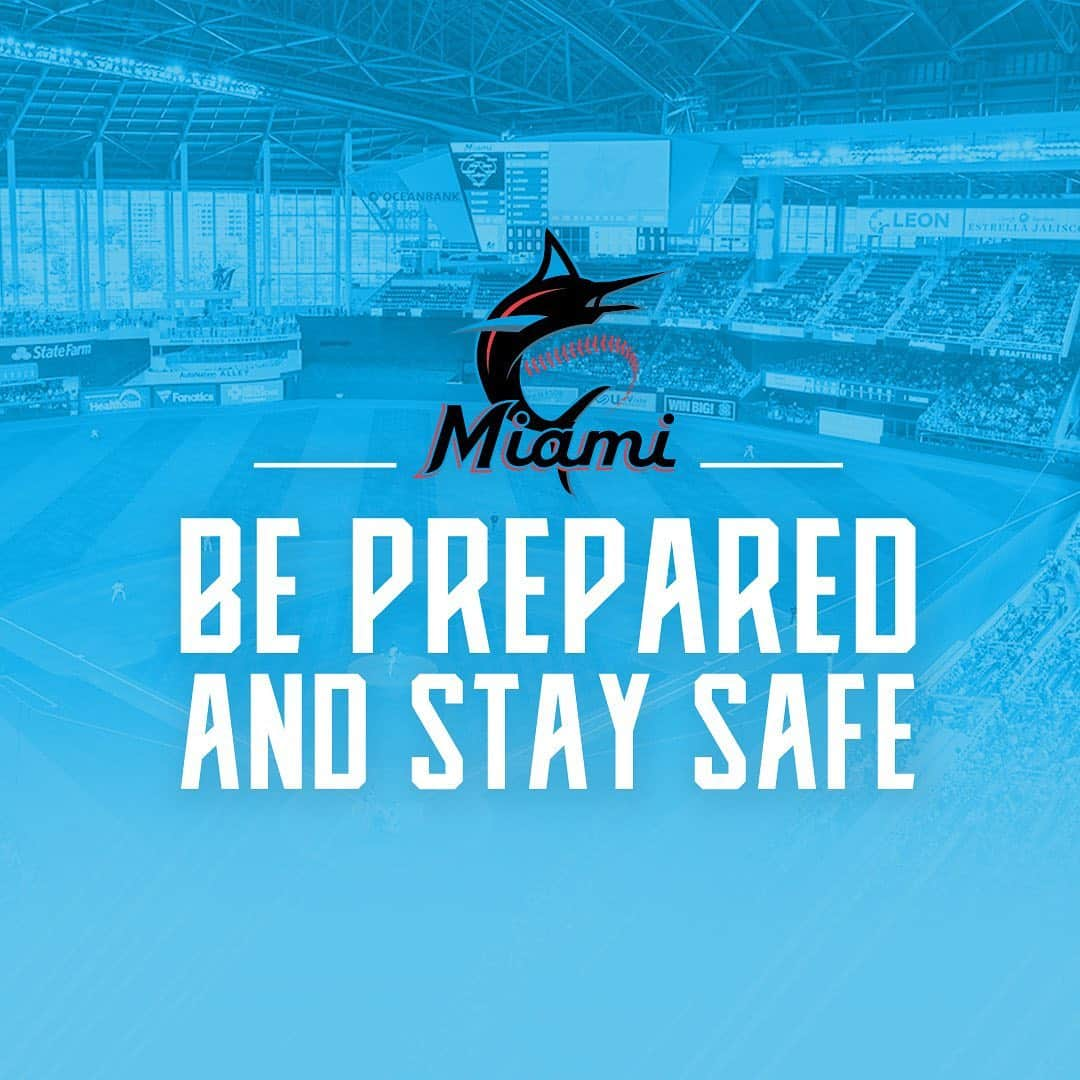 マイアミ・マーリンズさんのインスタグラム写真 - (マイアミ・マーリンズInstagram)「‪We might be away, but we’re always thinking of home.‬ #HurricaneDorian」8月31日 2時03分 - marlins