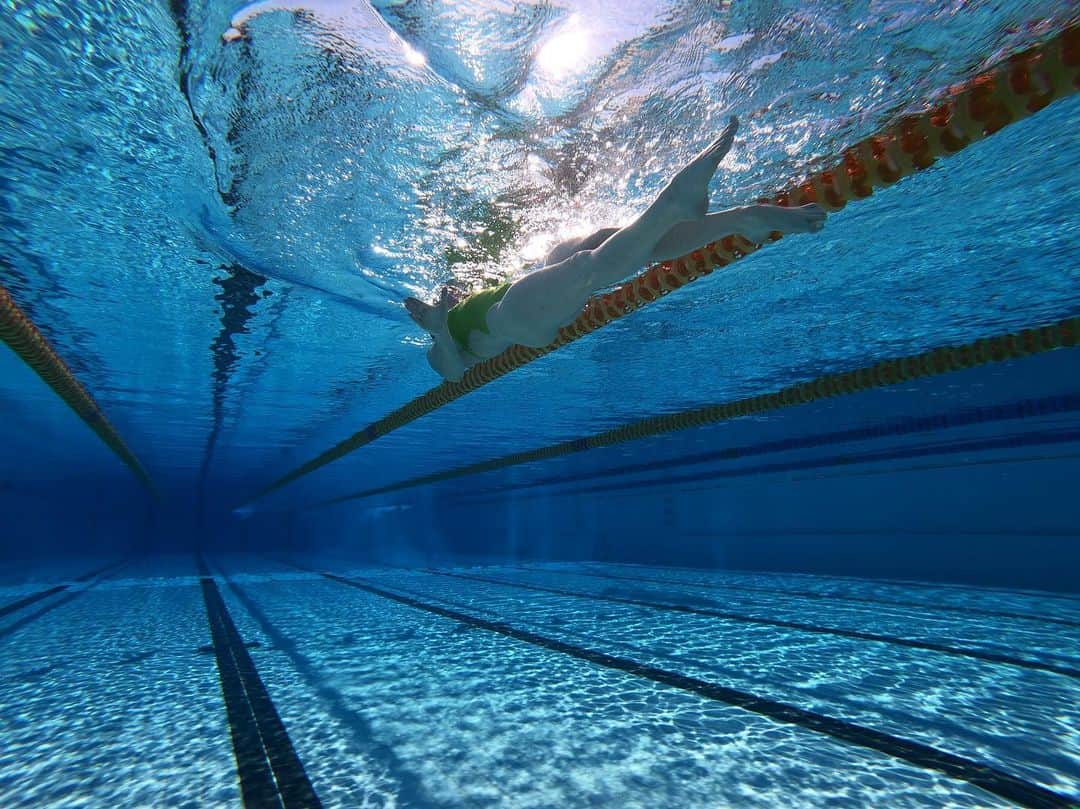 エミリー・シーボームさんのインスタグラム写真 - (エミリー・シーボームInstagram)「Sunkissed  #goldcoast #swimming #sunshine #water #athlete」8月30日 17時24分 - emcbomb