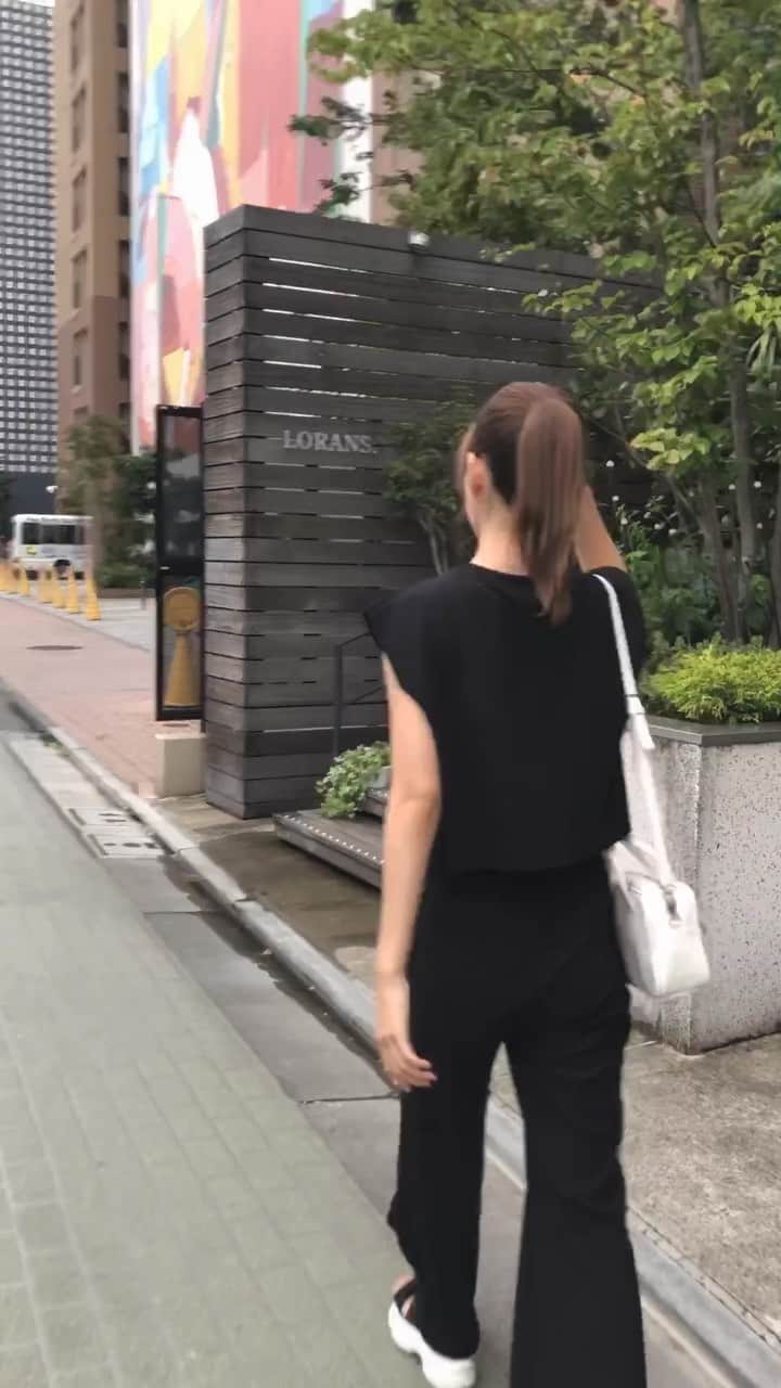 のインスタグラム：「これからIGTVも再開していきます✌︎ ゆるゆる日常をお届けします📷 #りかりこ #双子」
