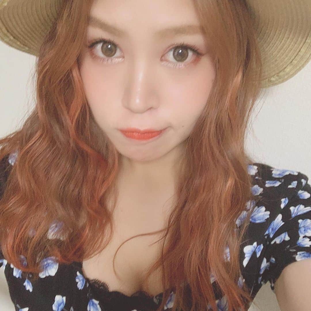 吉岡久美子さんのインスタグラム写真 - (吉岡久美子Instagram)「夏が終わっちゃうね〜 8月も明日でおわり！！🏄‍♀️ 、 #夏 #海 #まつり #夏祭り #花火 #お化け屋敷 #夏休み #ラジオ体操 #プール #BBQ #かき氷 #ひとなつの恋  みんななにした？☺️ 、 #つぼみ大革命 #つぼみ #吉本 #よしもと #アイドル #idol #大阪 #東京 #神戸 #ライブ #instagood #いいね👍  #いいね #フォロー #ふぉろーみー #フォローミー #フォロー希望」8月30日 19時45分 - kuunyaaan