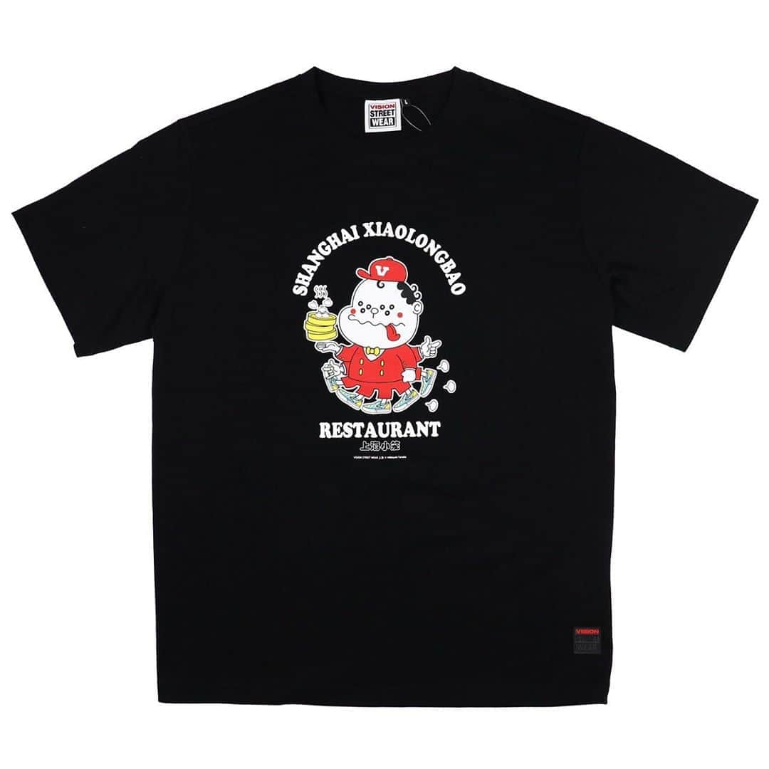 田中秀幸のインスタグラム：「VISION STREET WEAR CHINA Capsule collection VISION STREET FOODS.  VISION STREET WEAR CHINAとのカプセルコレクションが発表されました！  #visionstreetwear #fashion #streetfashion #china #shanghai #tokyo #illustration」