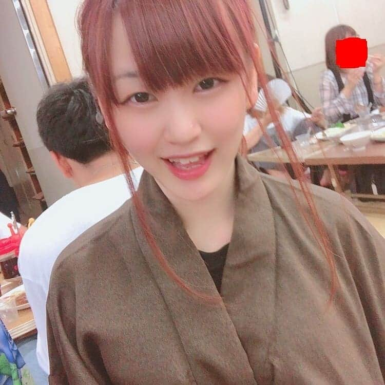 涌嶋茜のインスタグラム：「ギター侍嶋です。 斬る方もメンタル大変です。  #青春高校3年C組  #ギター侍」