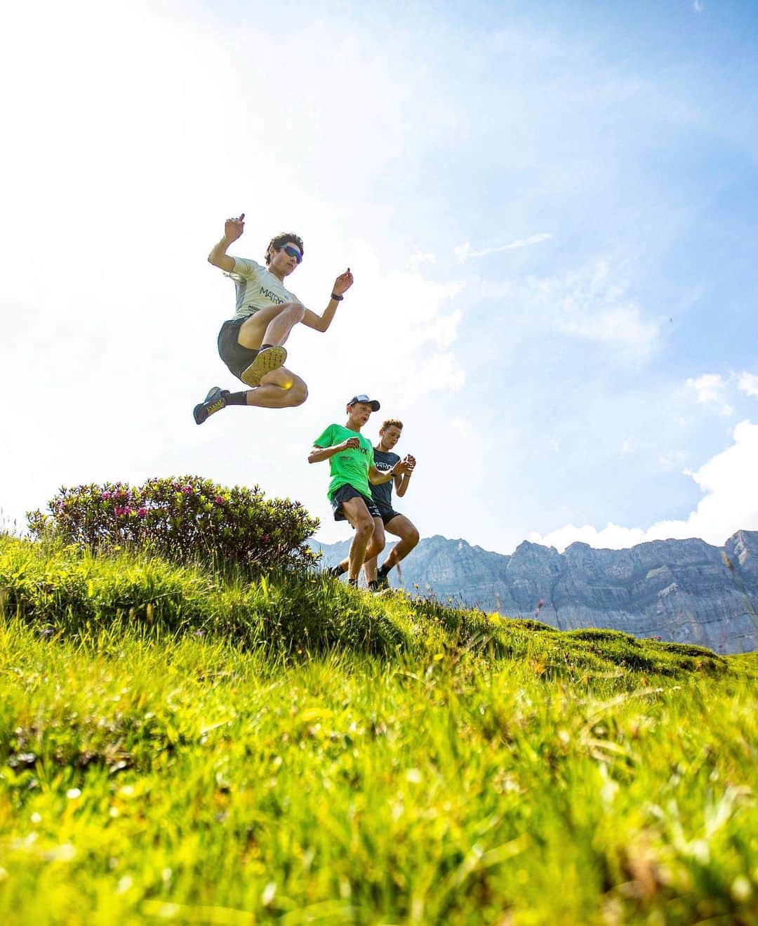 のインスタグラム：「The mountain running and trail running world  is now fully focused on Chamonix as one of the biggest events of the year is now taking place: the @utmbmontblanc! Huge congratulations to the @team_matryx_trail_running members for their great performances on this week’s races (@baptiste.chassagne 6th, @gosselin.simon 12th on the #OCC) which confirm the huge progression they had all year long!  #MilletRiseUp #trail #trailrunning #mountain #training #running #mountainrunning #utmb #utmbmontblanc #chamonix #passymontblanc」