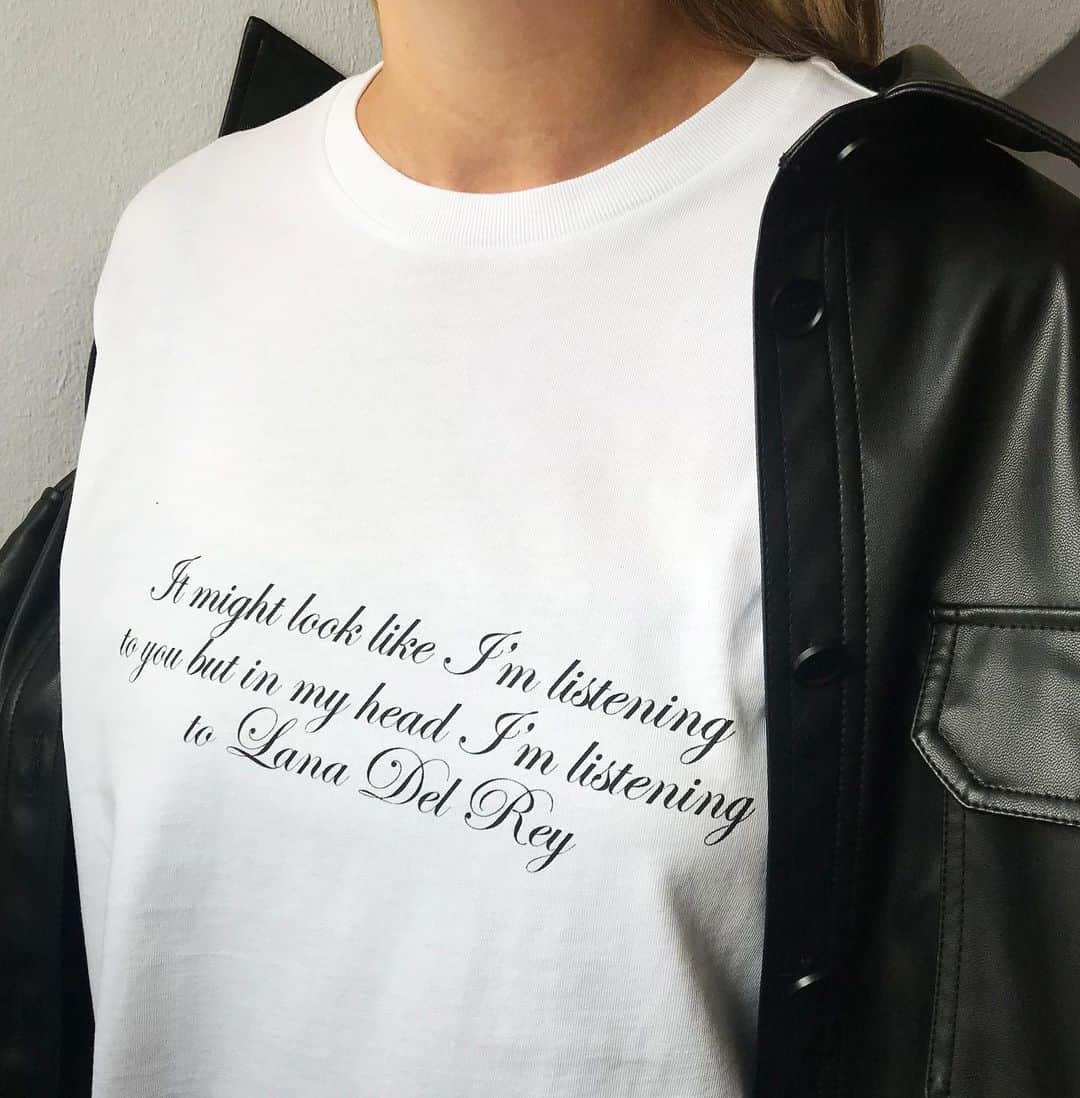 ウィークデイさんのインスタグラム写真 - (ウィークデイInstagram)「Zeitgeist week 35 - LANA The wait is over: Lana Del Rey’s fifth album, Norman Fucking Rockwell, is being released today August 30. - Our zeitgeist t-shirts are available at weekdayworkshop.com and in selected weekday stores. #weekdayzeitgeist #normanfuckingrockwell」8月30日 22時03分 - weekdayofficial