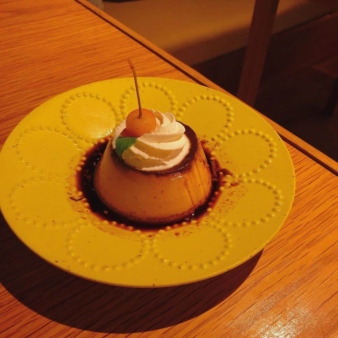 華山志歩のグルメインスタ