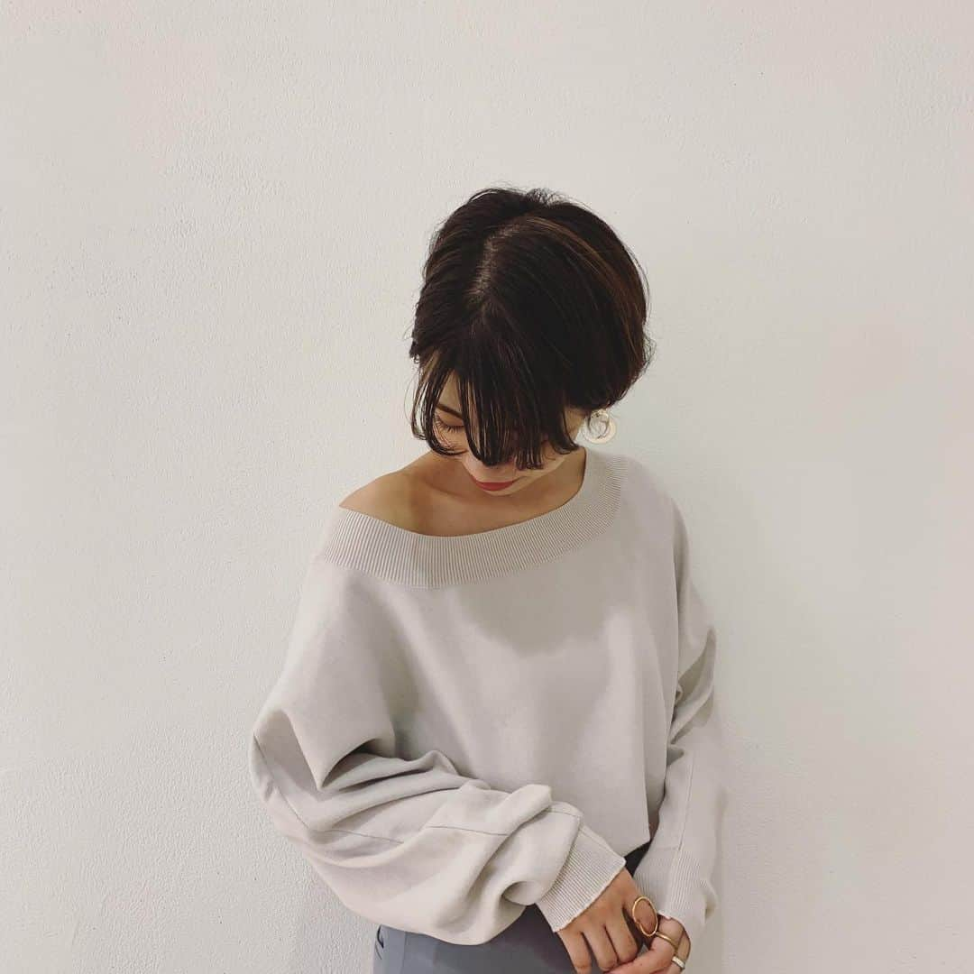 Omekashiさんのインスタグラム写真 - (OmekashiInstagram)「. 【Omekashi 2019autumn&winter EXHIBITION】﻿﻿ ﻿﻿ いよいよ明日！. . Omekashi2019awの先行予約会を行います！﻿﻿ ﻿﻿ 8/31(sat) Omekashi新宿ルミネエスト  10:30〜18:00﻿﻿ ﻿﻿ スタッフ一同心よりお待ちしております♡﻿﻿ . . . . #2wayオフショルニット . ¥6,500+tax . 【L.GRY  BLK  MOC  BEI】. . . #ポケットフレアスラックス . ¥8,500+tax . 【OFF  BLK  BLU】. . . . #omekashi新宿ルミネエスト  #Omekashi﻿﻿ #Omekash_2019aw﻿﻿ #exhibition」8月30日 22時43分 - omekashi_pr