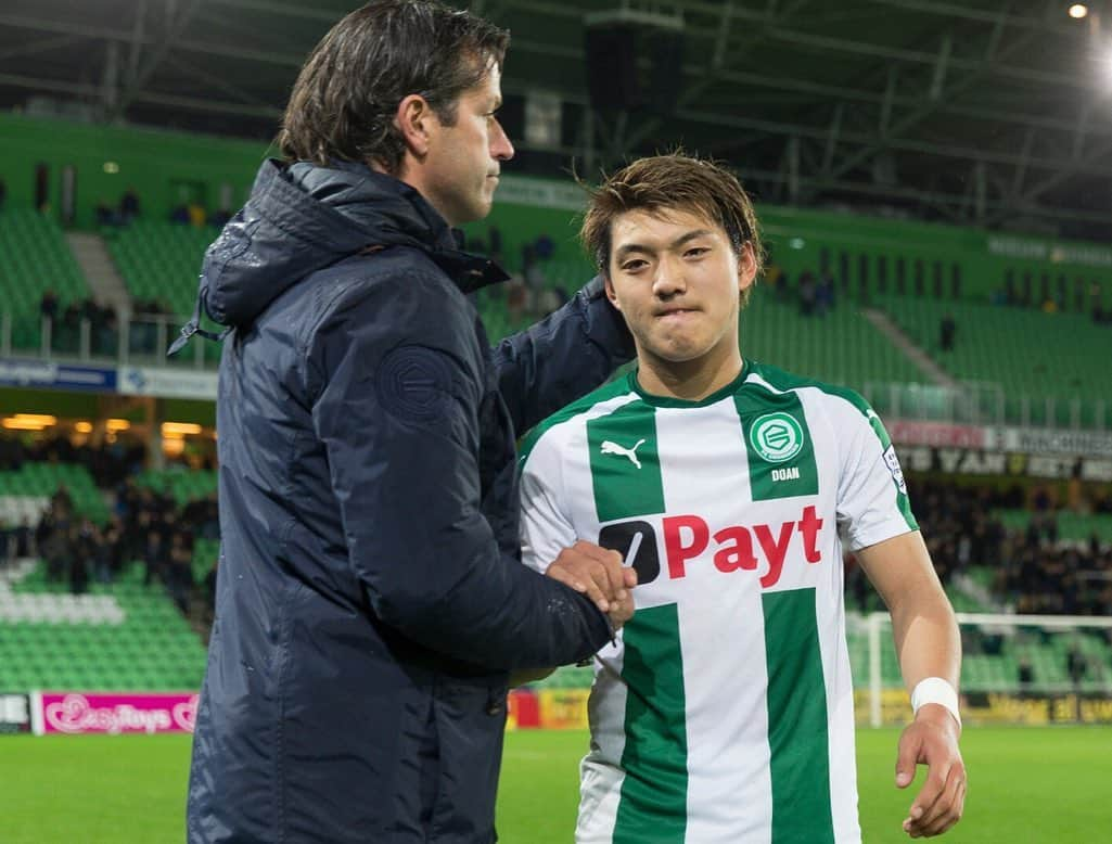 堂安律さんのインスタグラム写真 - (堂安律Instagram)「2 years ago, FC Groningen opened the door for me to play football in Europe. First of all, without the amazing coach, staffs and teammates I could never be where I am now. And of course I would like to thank the incredible supporters. All the great memories will stay with me forever. Dankjewel. Tot ziens. #thankyou」8月30日 22時47分 - doanritsu