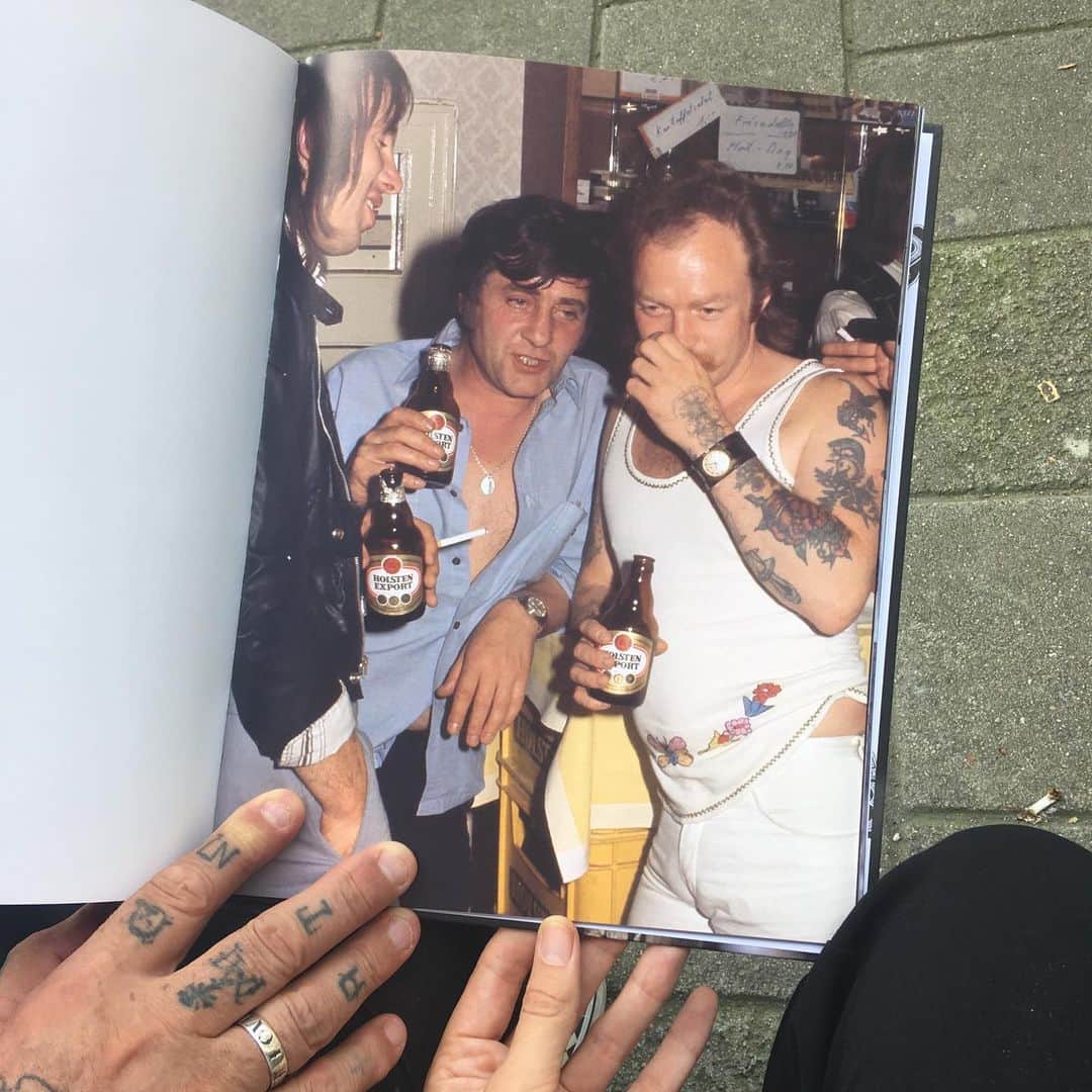 アムステルダム・タトゥー・ミュージアムのインスタグラム：「Jeff Baker and Doc Forest 1974 in Hamburg. Picture by me.」