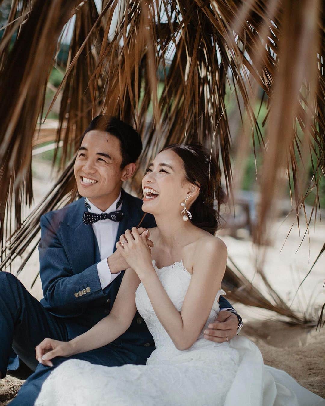 のインスタグラム：「. 明日はいよいよwedding party🤵🏾👰🏽👶🏽 楽しんでもらえますように✨ . こんな時に限ってメバチコ悪化。笑 . #メバチコ花嫁#よろしくお願い致します」