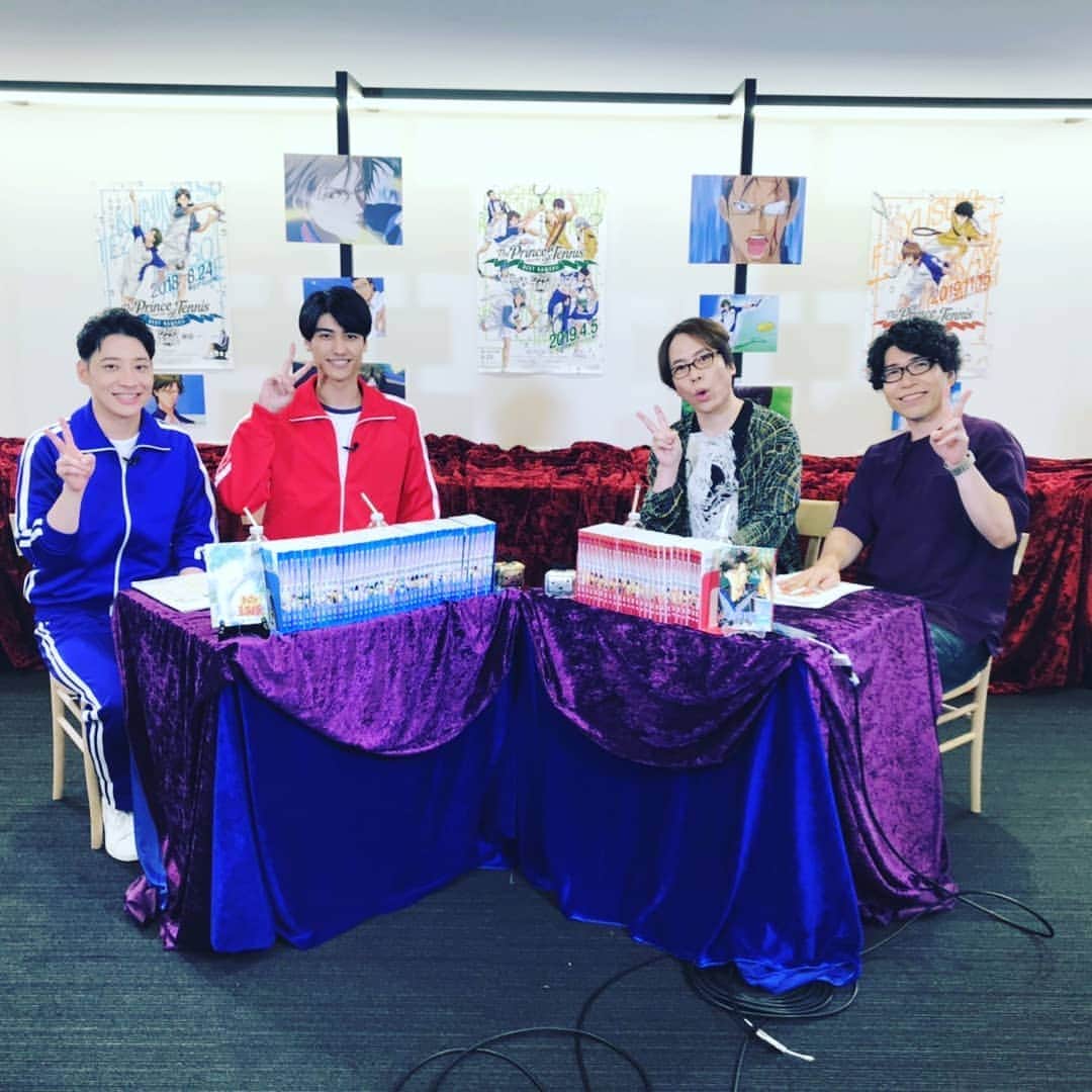 置鮎龍太郎さんのインスタグラム写真 - (置鮎龍太郎Instagram)「そして、遅くなりましたが、 『We love テニプリチャンネル』第1回、 ご視聴いただいた皆さま 有り難うございました(^^ゞ  井阪くんには、『あなたの番です』見てます～♪と伝えておきました(笑)  #テニチャ #テニプリ #金子誠 #井阪郁巳 #置鮎龍太郎 #新垣樽助  #あなたの番です #クオン #203」8月31日 0時17分 - chikichikiko