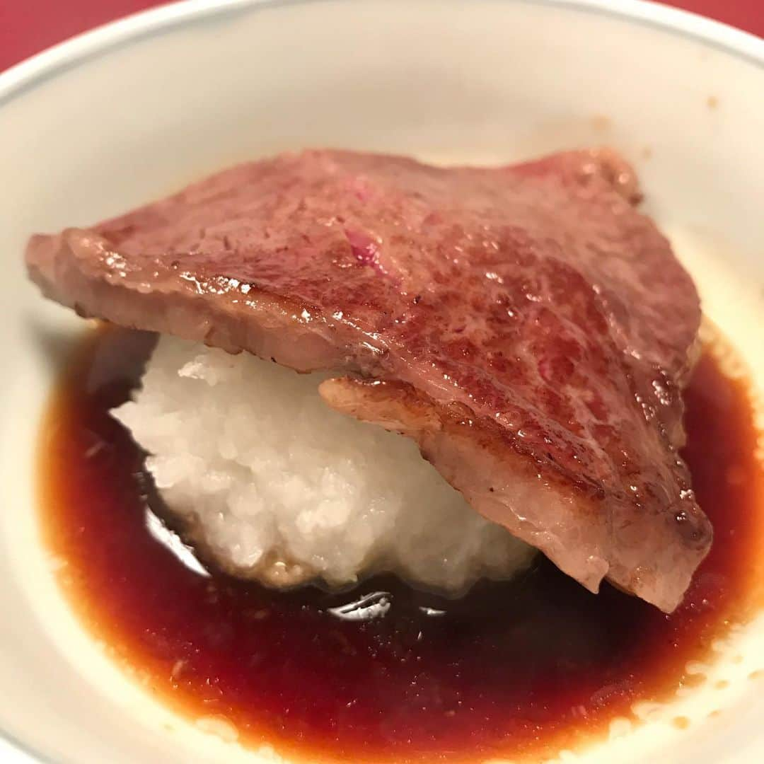 子守康範さんのインスタグラム写真 - (子守康範Instagram)「8月29日は焼肉の日  8月30日はすき焼きとバター焼きの日」8月31日 0時49分 - 10komori